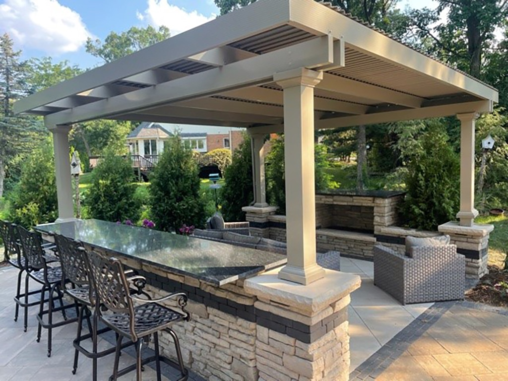 Pergola, Free Standing, Florentine Columns, Sandstone, Outside View, Daytime